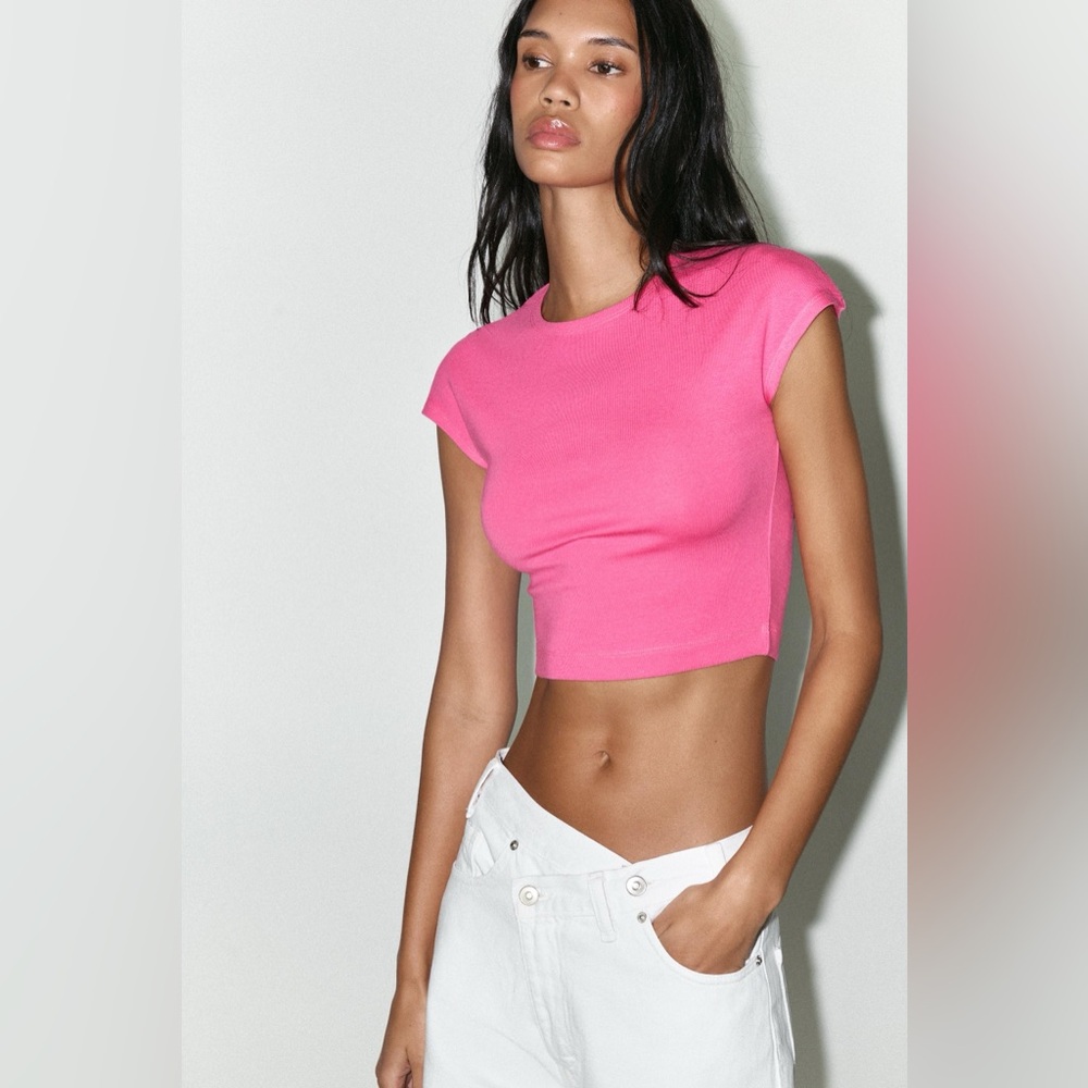 Zara Hot Pink Short Sleeve Cropped Tee